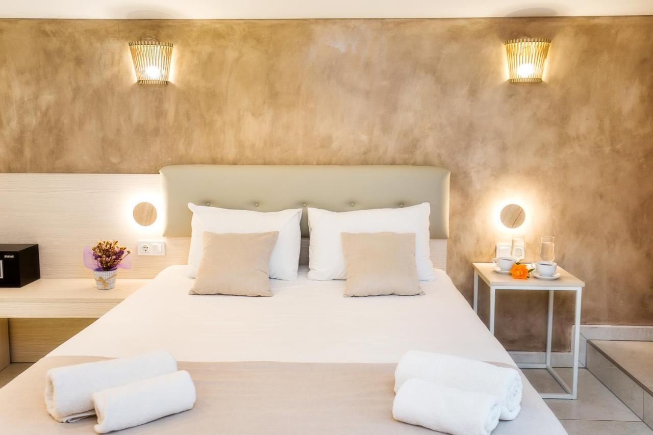 Estian Deluxe Apartment Лименария Екстериор снимка
